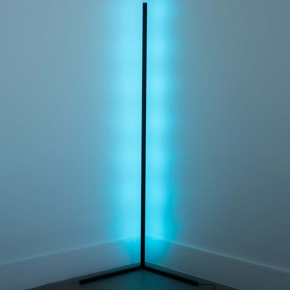 Corner Modern Floor Light - Perfect Design - Led Energy