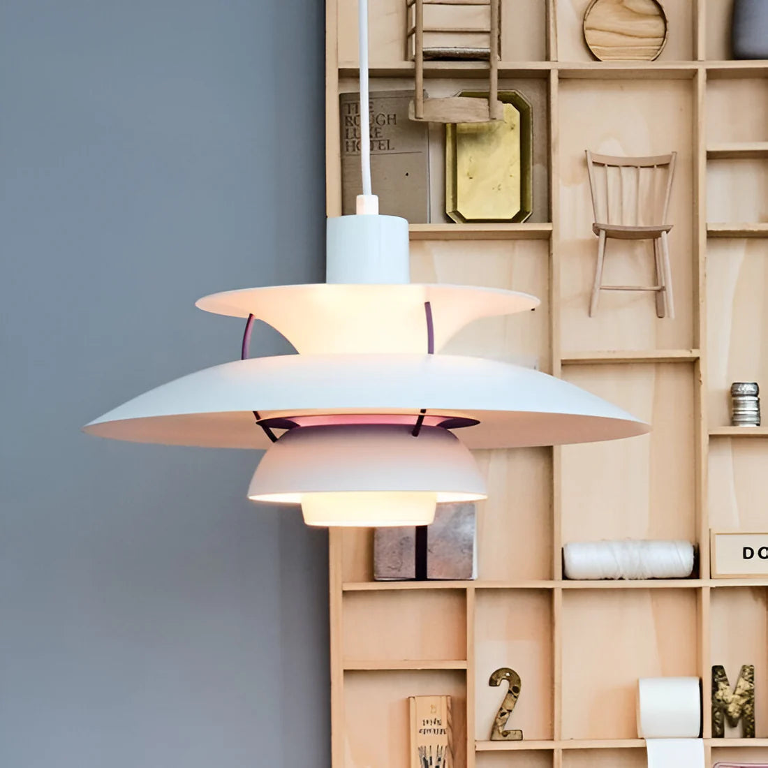 Flying Layered Style Pendant Light - Soft Led - Universal
