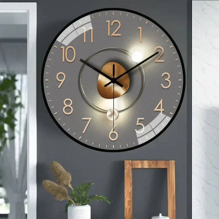Silent Classic Wall Clock - High Quality Material - Perfect Gift