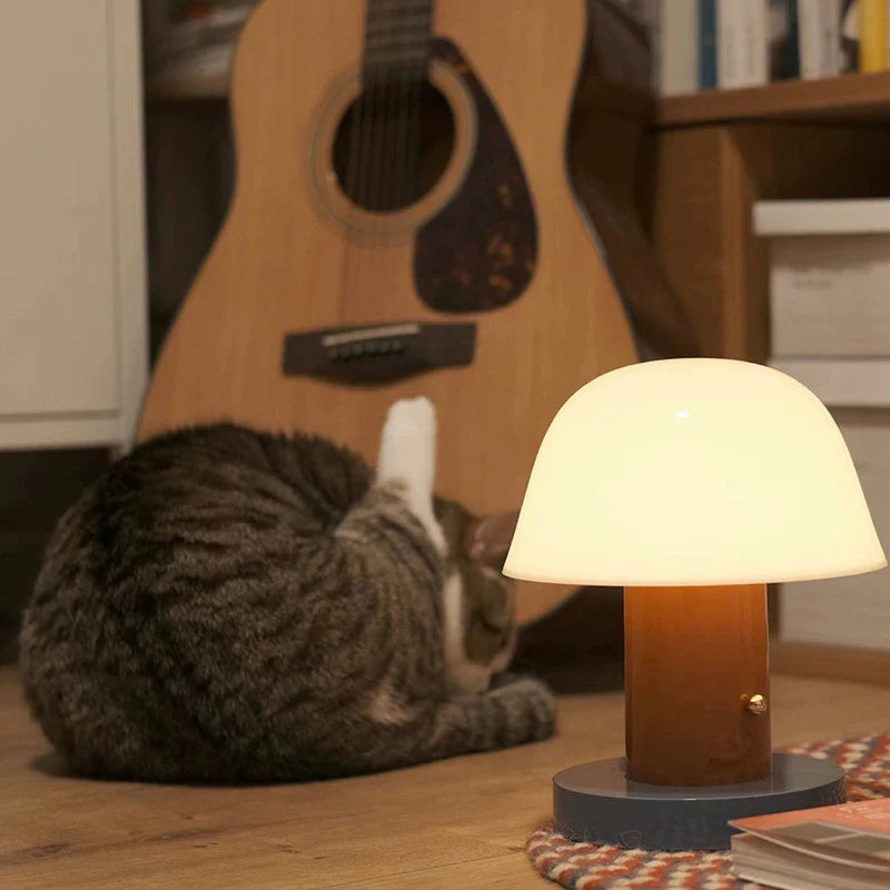 Table House Style Lamp - Soft Lighting - Metal Material