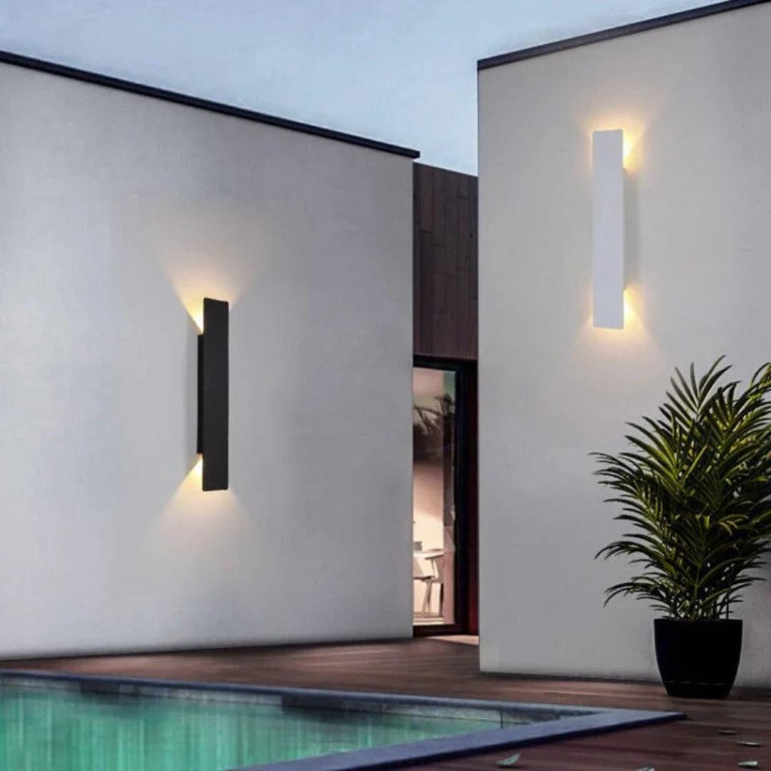 Waterproof Light LED Outdoor Lamp - Modern Design - Durable - Weatherproof