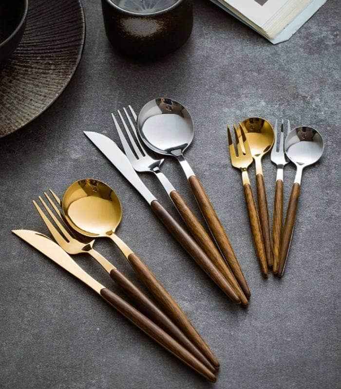 Stainless Steel Cutlery Set – 30 Pieces – With Wood-Style Handles – Polished Finish – Durable Tableware