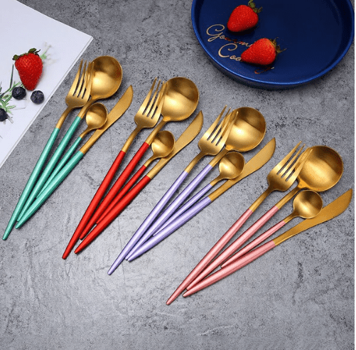 Luxury Cutlery Set – Stainless Steel Gold & Silver – 24 Pieces – Elegant Dining Flatware