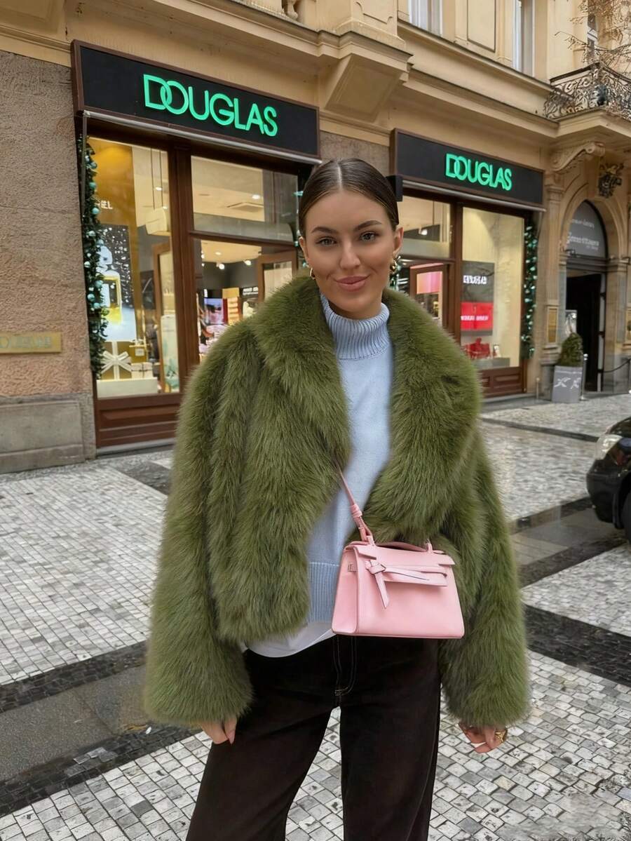 Women's Retro High-End Faux Fur Short Jacket, Loose Version Fashion Casual Coat Winter