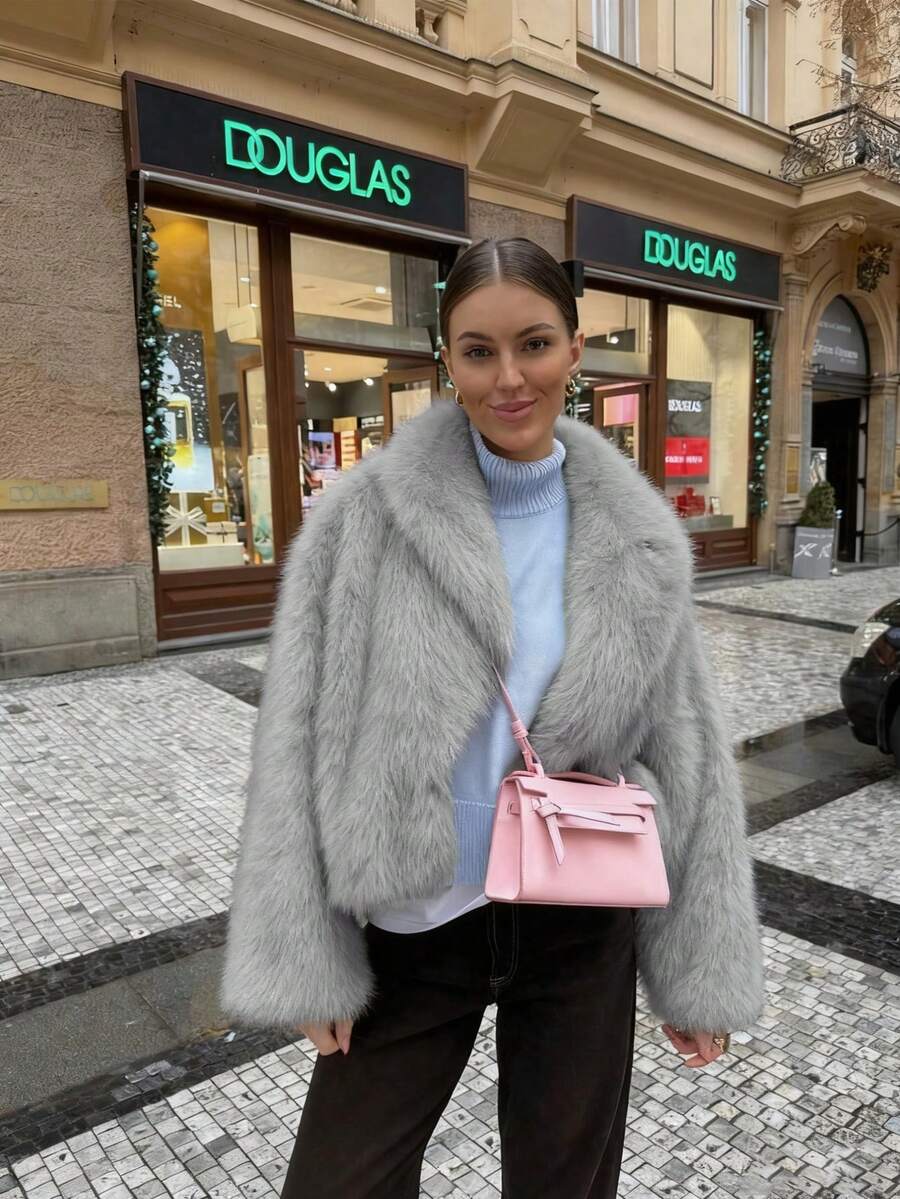 Women's Retro High-End Faux Fur Short Jacket, Loose Version Fashion Casual Coat Winter