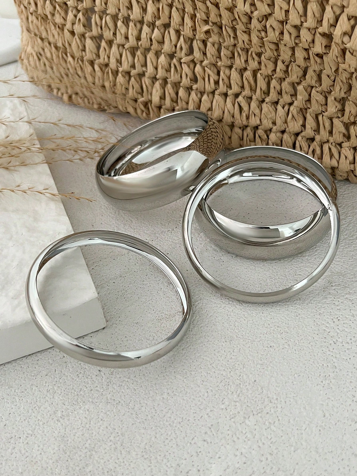 Vintage Gold Bangle Bracelet Set Women – 4 Piece Minimalist Geometric Jewellery