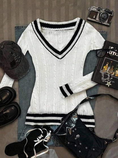 Vintage Ribbed Scoop Neck Sweater – Autumn / Winter – Y2K Knit Pullover