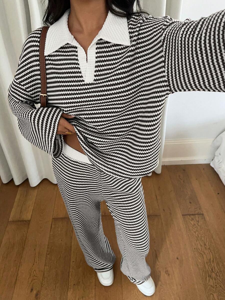 Striped Oversized Lounge Set – V-neck – 2 Piece Knit Outfit