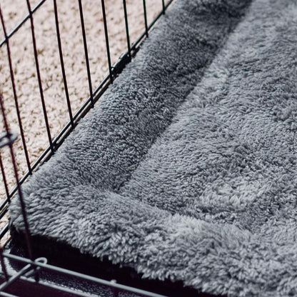 Self-Warming Cat Bed Pad, Self-Heating Thermal Cat and Dog Bed Mat, Cat Warmer Mat for Feral and Indoor Cats, Gray/Black 21 X 17 Inches