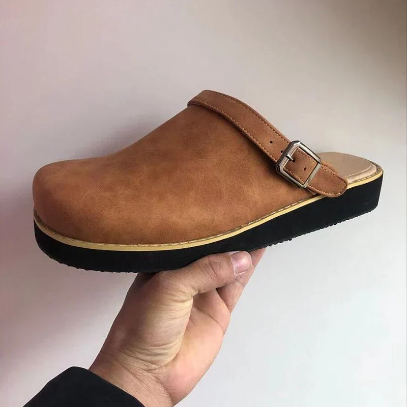 Slip-on Cushioning Buckled Leather Clogs for Men