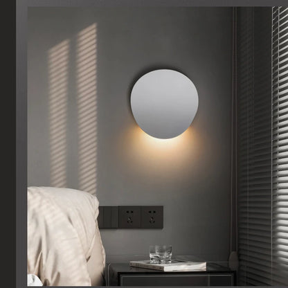 Curved Round Style Wall Light - Integrated Led - Authentic Design