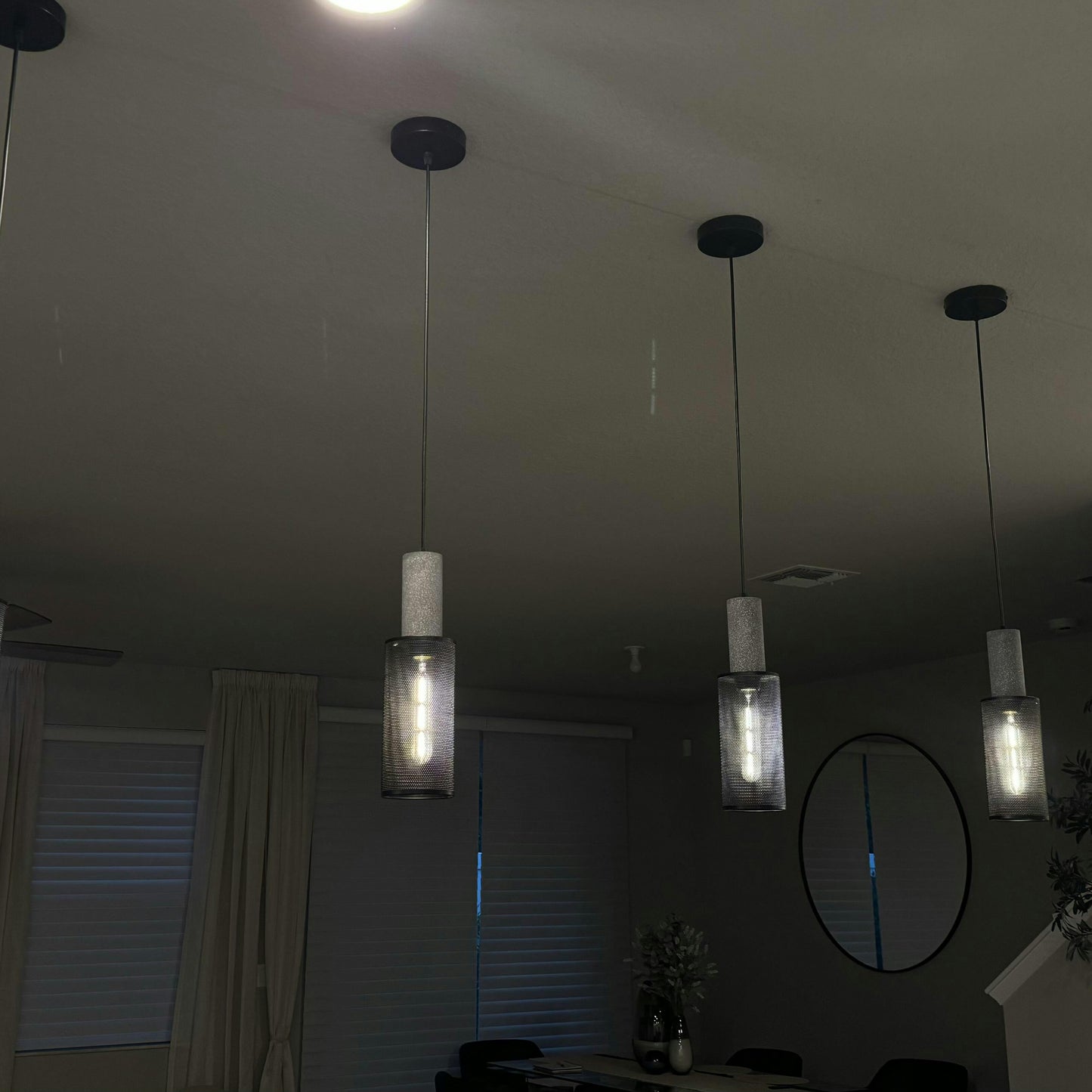Industry Concrete Pendant Light - Adjustable Wire - Vintage Element