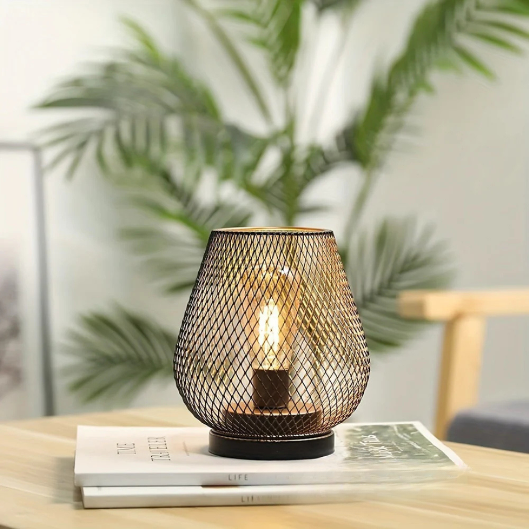 Lantern Style Table Lamp - Wireless - Dimmable Light