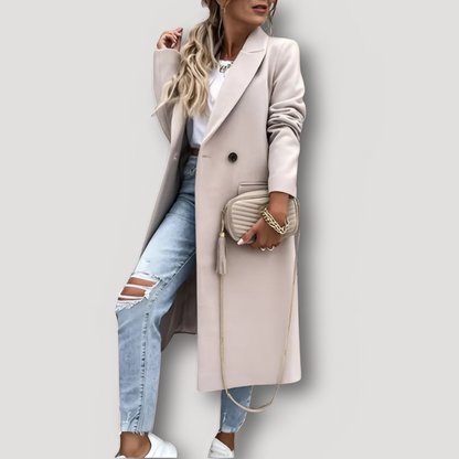 Women in Long Coat Winter Outerwear