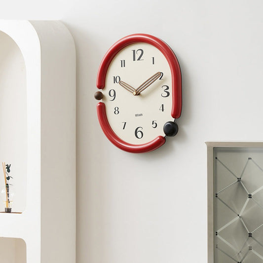 Minimalist Analog Wall Clock - Unique Design - Aluminum Style