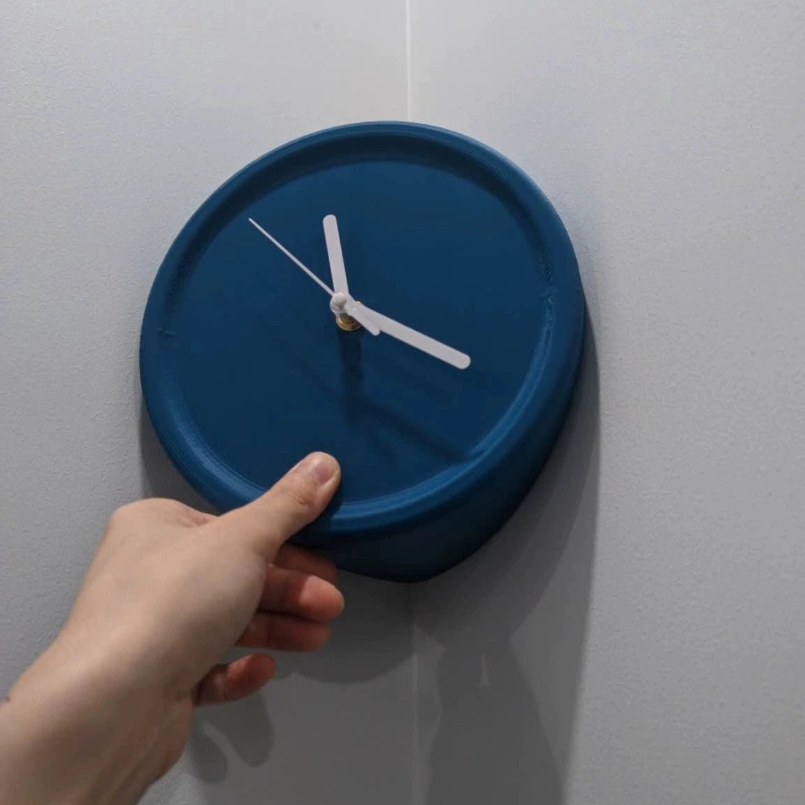 Silent Nordic Analog Corner Wall Clock - Unique Design - Eco Friendly