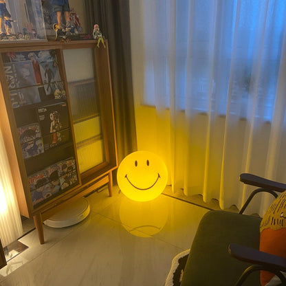 Smiley Style Table Lamp - Plastic Material - Led Bulb