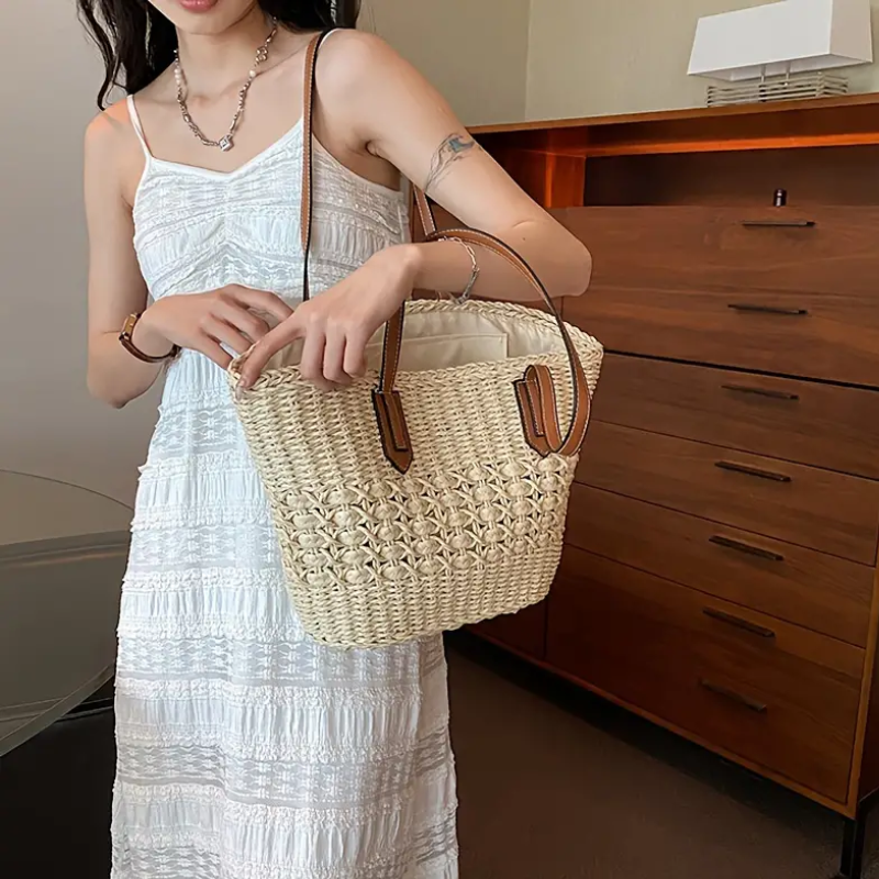 Eco-friendly Braided Straw Beach Handbag Tote Bag