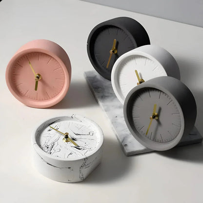 Style Display Clock - Modern Elegance - Clean Aesthetic