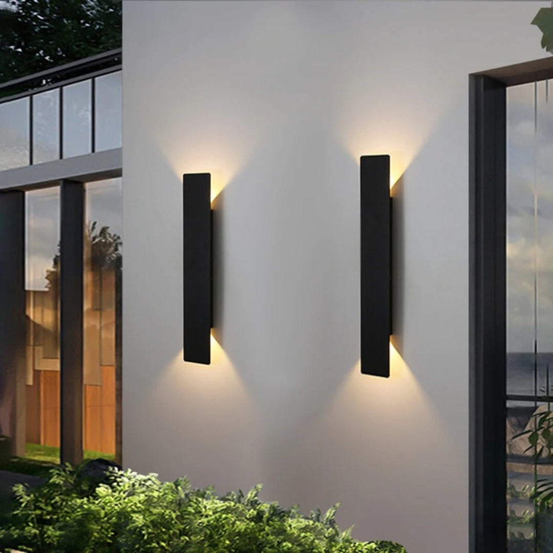 Waterproof Light LED Outdoor Lamp - Modern Design - Durable - Weatherproof