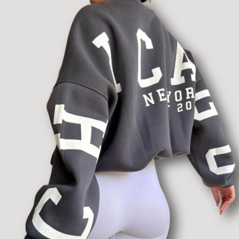 Chicago Letter Graphic Drop Shoulders Oversized Sweatshirt Women