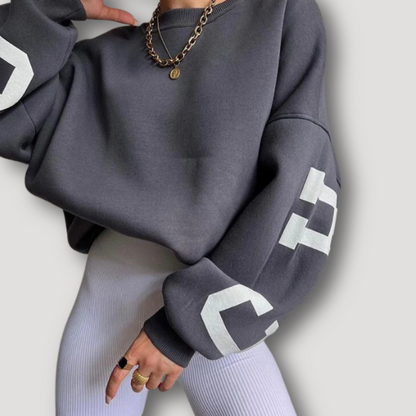 Chicago Letter Graphic Drop Shoulders Oversized Sweatshirt Women