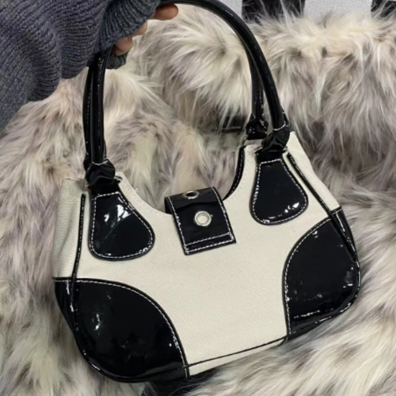 Monochrome Star Silver Chain Patent Leather Handbag for Women