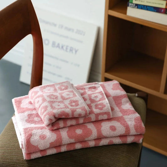 Floral Bath Towel - Quickly Dry - Charming Feature