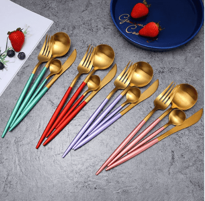 Luxury Cutlery Set – Stainless Steel Gold & Silver – 24 Pieces – Elegant Dining Flatware